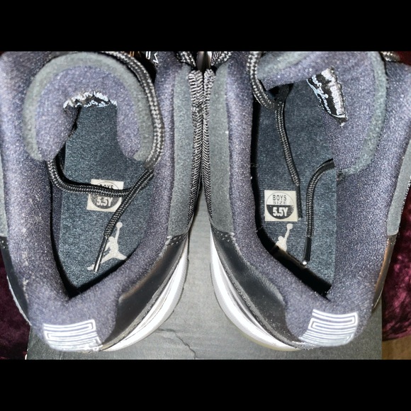 AIR JORDAN 11 RETRO BG - Picture 6 of 8